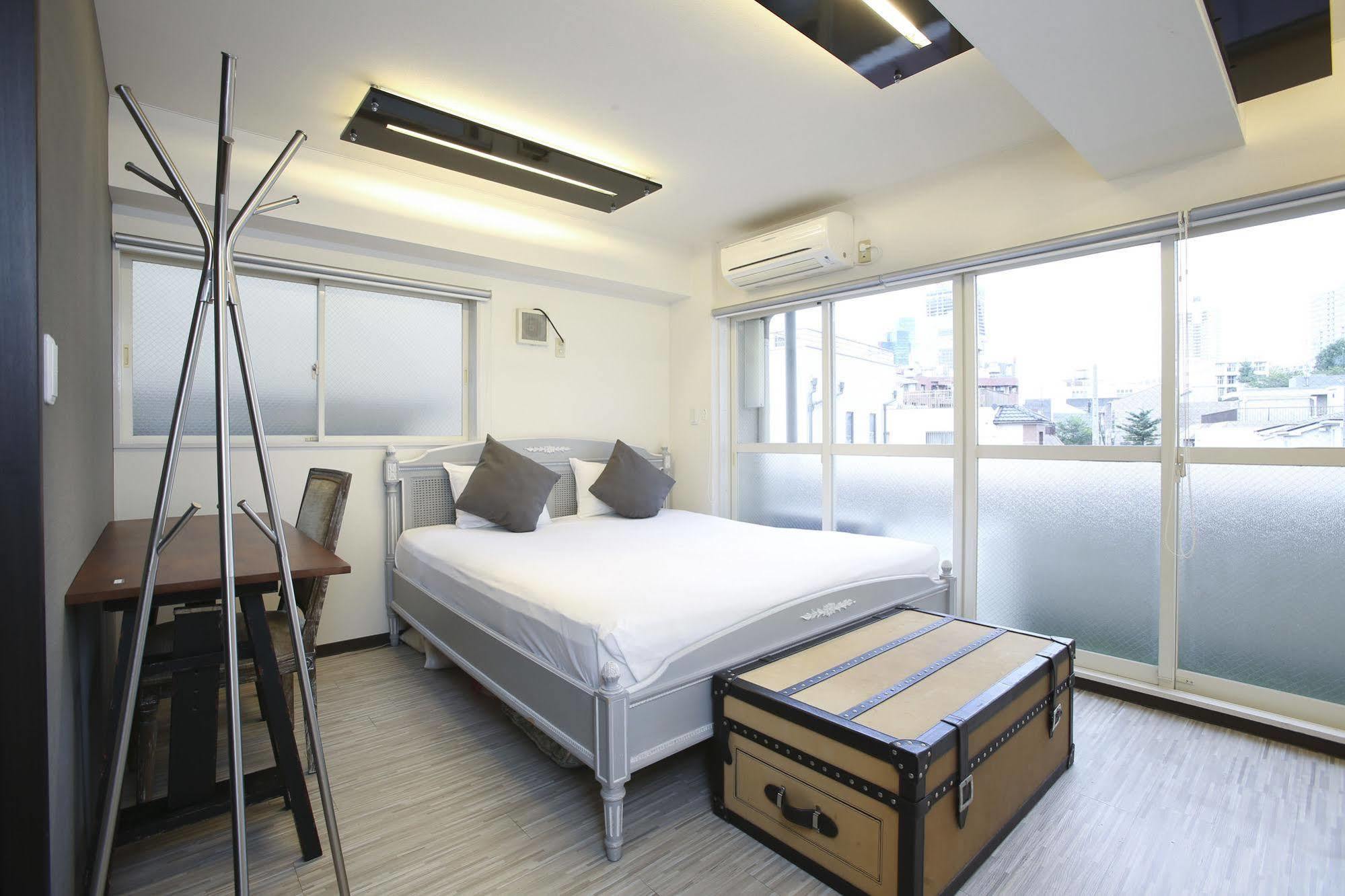1/3rd Serviced Akasaka Apartament *